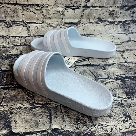 Adidas Size 11  Adilette Aqua Slides Light Blue FY8106 - Picture 5 of 9